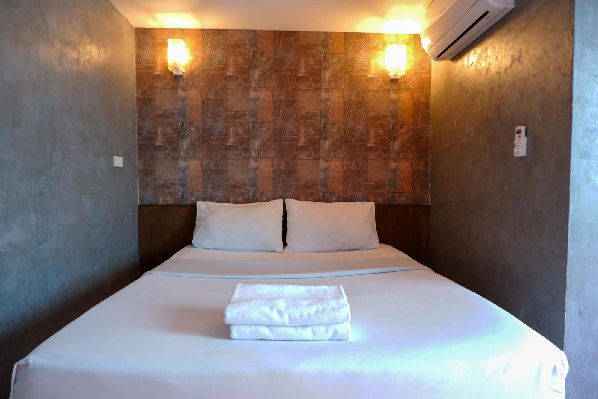 18 Coins Budget Hotel Pattaya Ngoại thất bức ảnh
