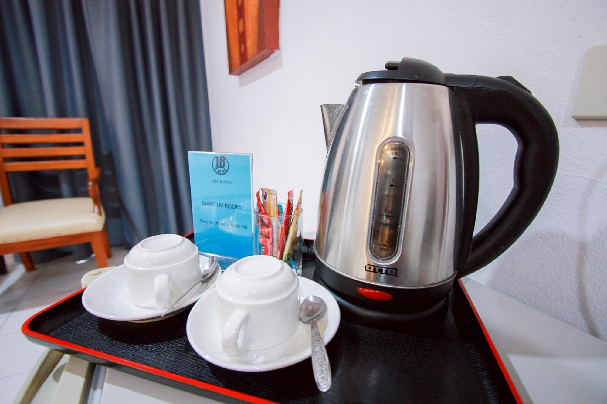 18 Coins Budget Hotel Pattaya Phòng bức ảnh