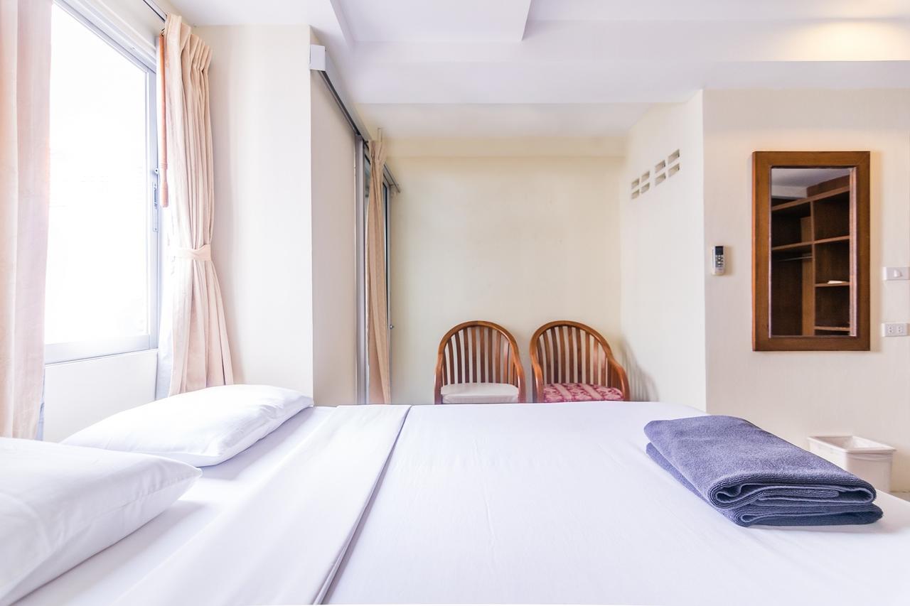 18 Coins Budget Hotel Pattaya Ngoại thất bức ảnh